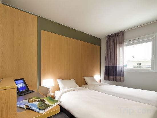 Фото B&B Hôtel Marseille Euromed