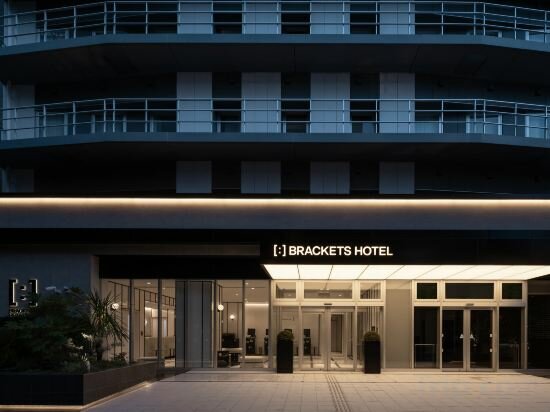 Фото Brackets Hotel Osaka Hommachi