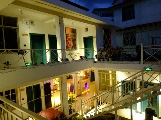 Hotel Lijiang Anomaniac Sanjie Youth Hostel, Lijiang, photo