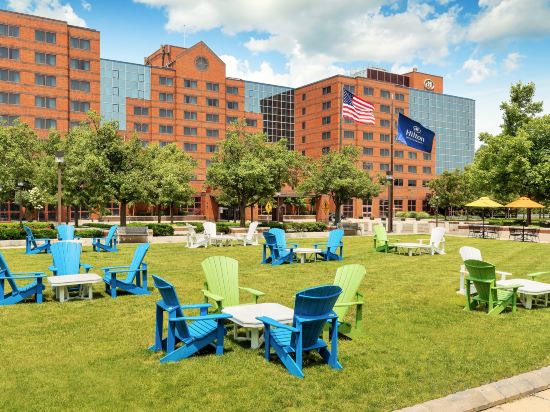 Фото Hilton Short Hills