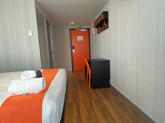 Фото EasyHotel Lisbon