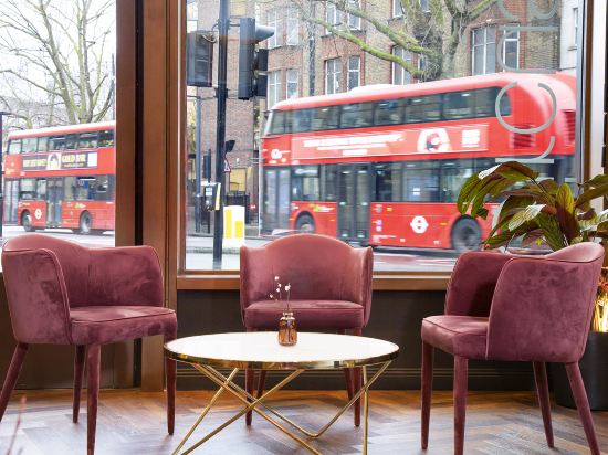 Фото H10 London Waterloo