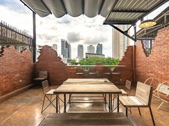 Фото Siam Plug In Hostel
