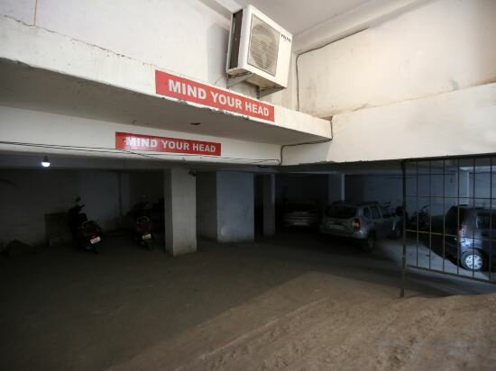 Фото Hotel Mayank Plaza near Igi Airport Terminal 3