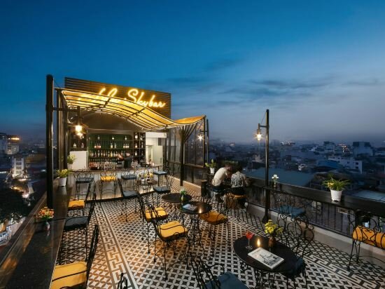 Фото отеля 1