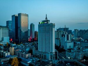 Гостиница Holiday Inn Express Chengdu Tianfu Square
