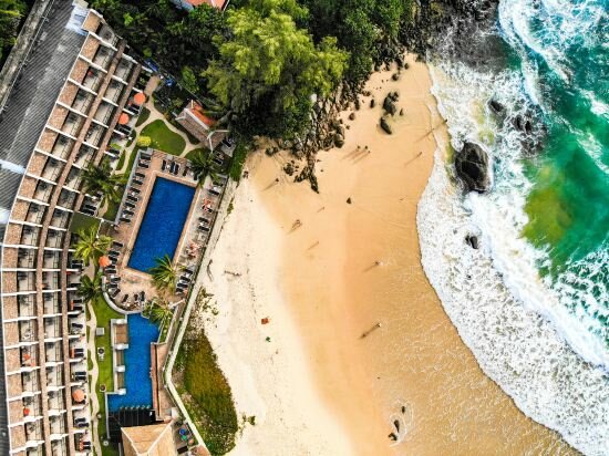 Фото Beyond Resort Karon