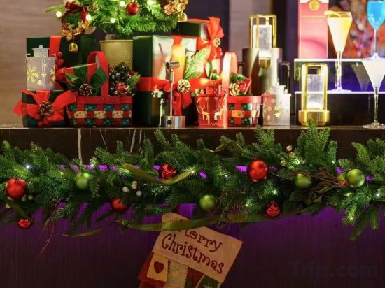 Фото Renaissance Beijing Wangfujing Hotel