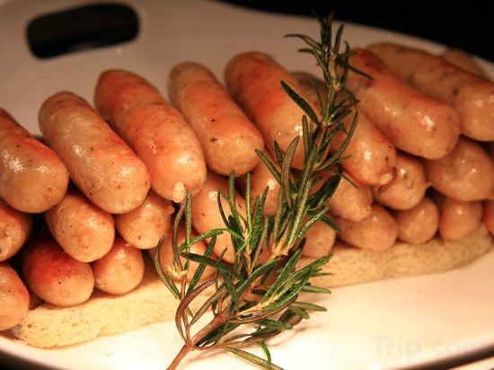 Фото Courtyard by Marriott Hangzhou Wulin