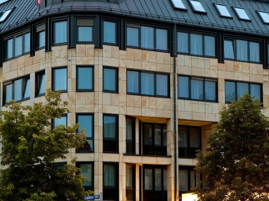 Фото Vienna House Easy by Wyndham Munich