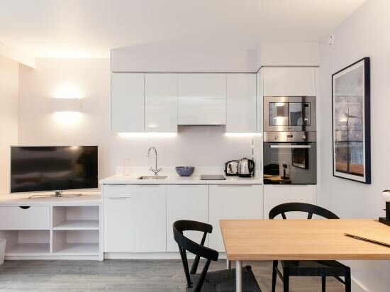 Фото Rockwell East