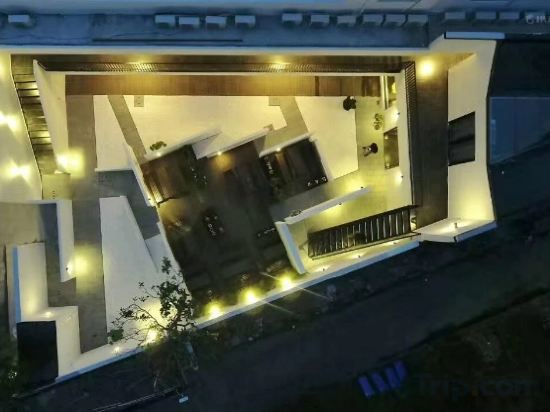 Фото Shanghai Hidden Garden International Youth Hostel