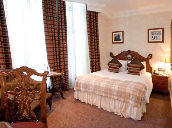 Фото Ashburn Hotel