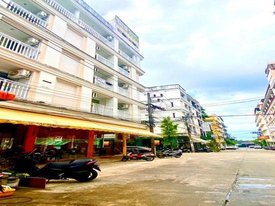 Фото One World One Home Patong 2