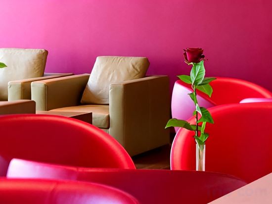 Фото Moevenpick Hotel Zurich Airport