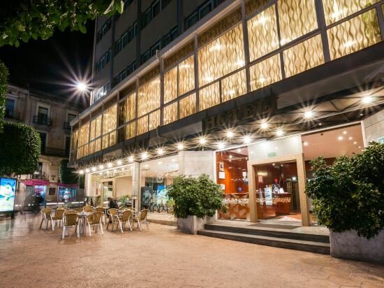 Фото Hotel Gaudi