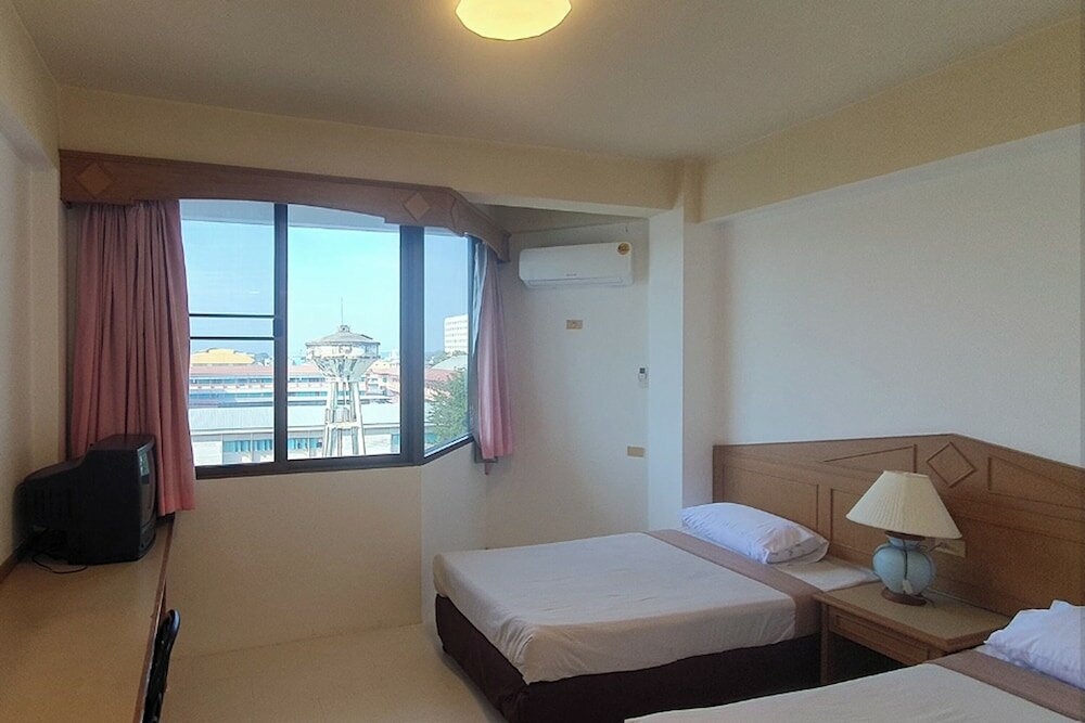 Фото Phayao Northern Lake Hotel