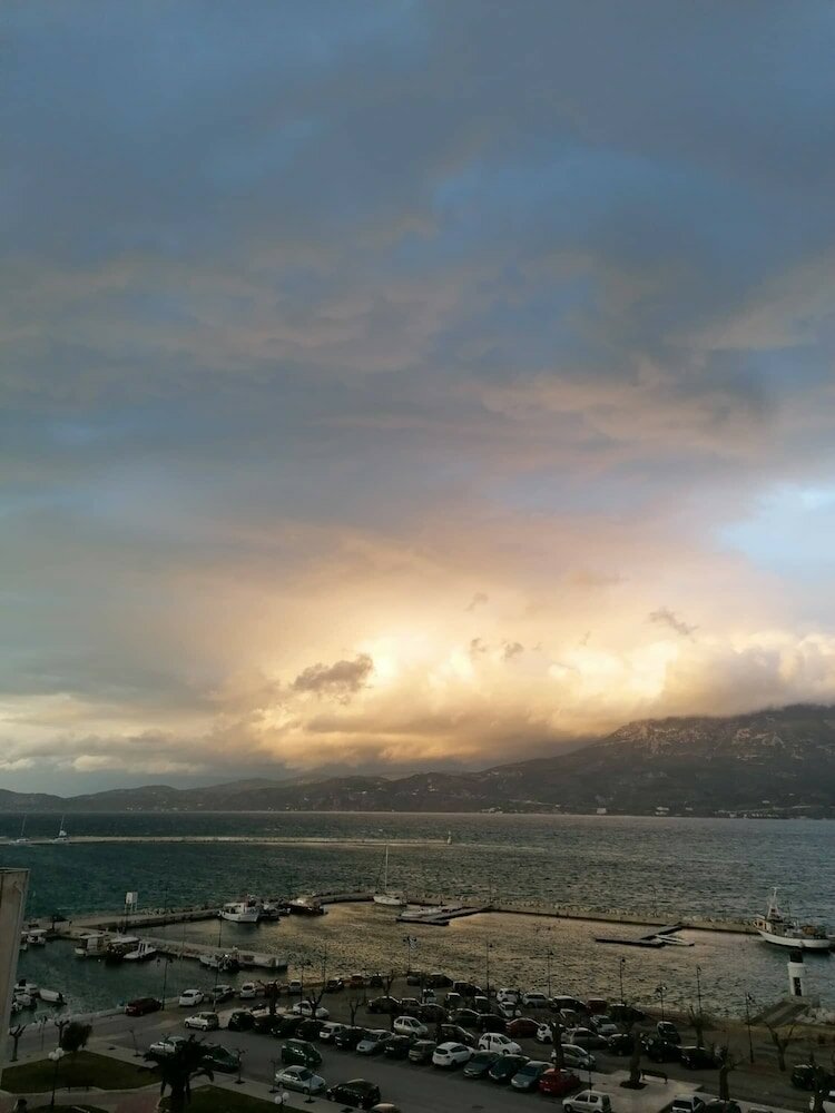 Фото Korinthos Hotel