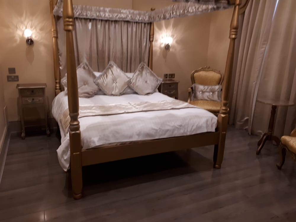 Фото Canterbury Lodge