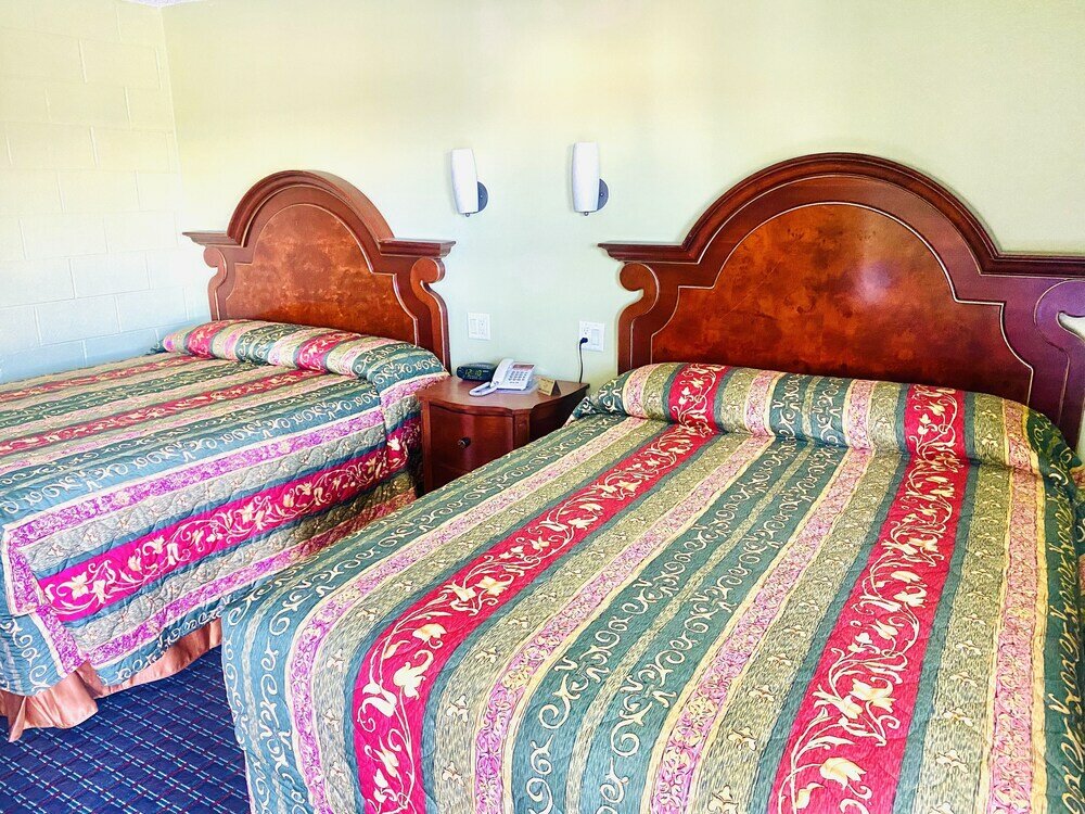 Фото A Fisher's Inn Motel