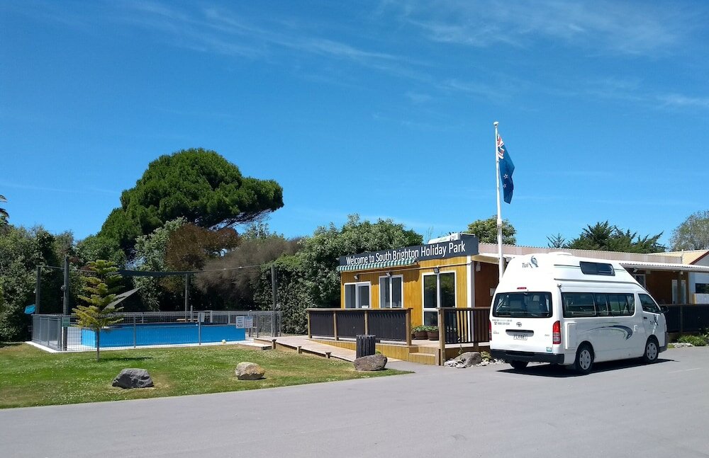 Фото South Brighton Holiday Park