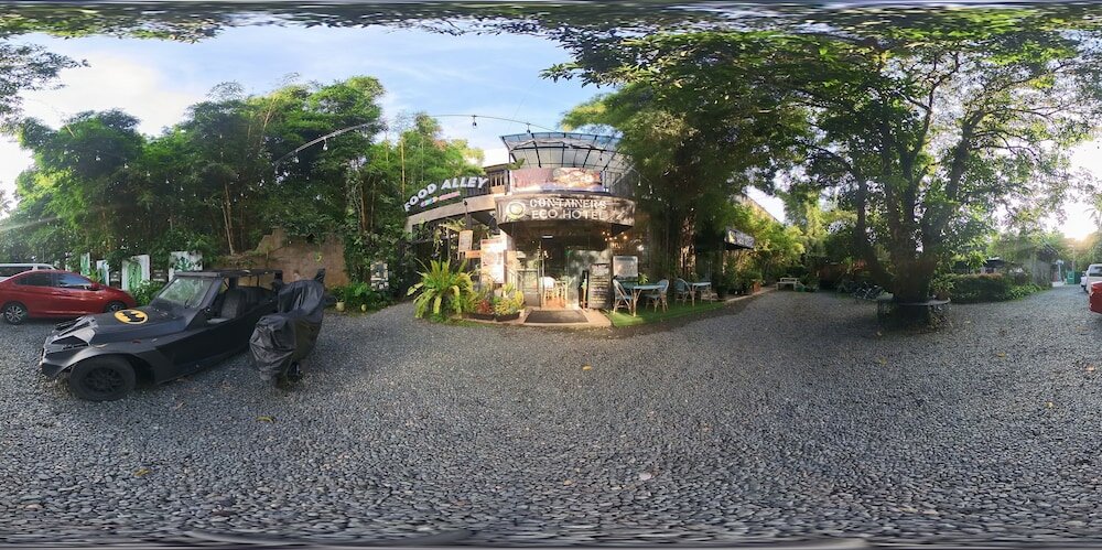 Фото Containers by Eco Hotel Tagaytay