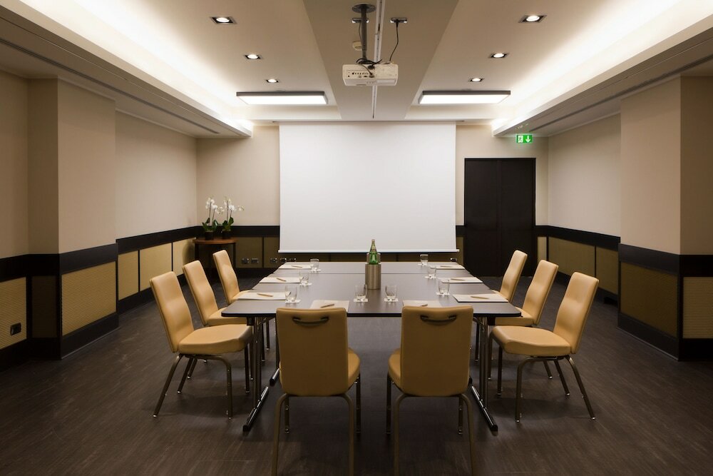 Фото Starhotels Metropole