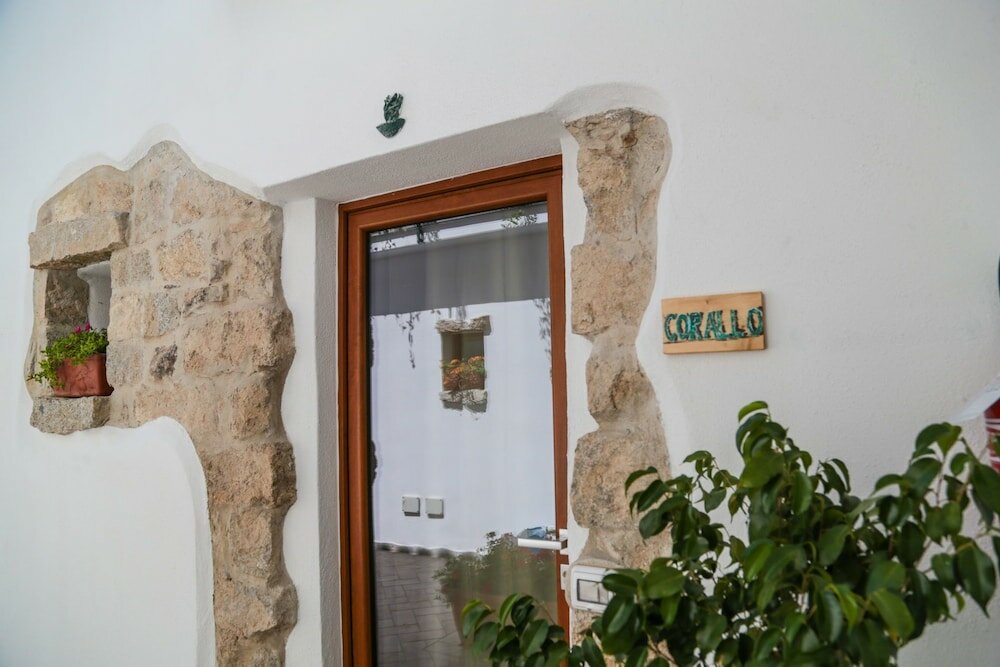 Фото Domus Olbia Inn