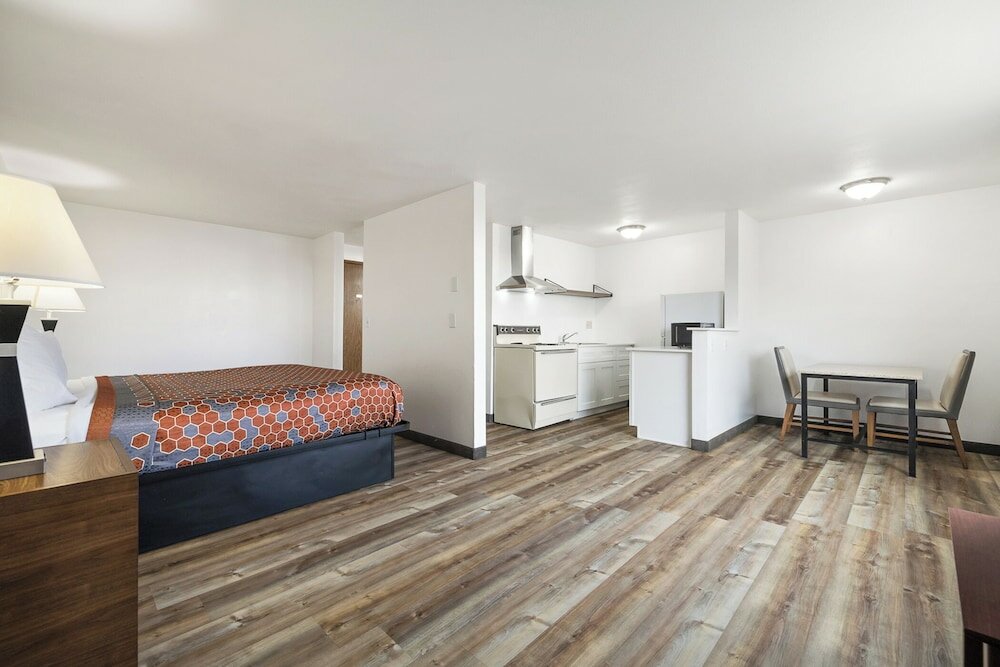 Фото Kennewick Suites