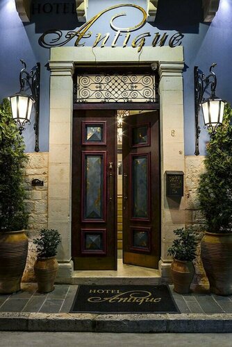 Внешний вид отеля Hotel Antique в Муниципальной единице Янине, фото 2