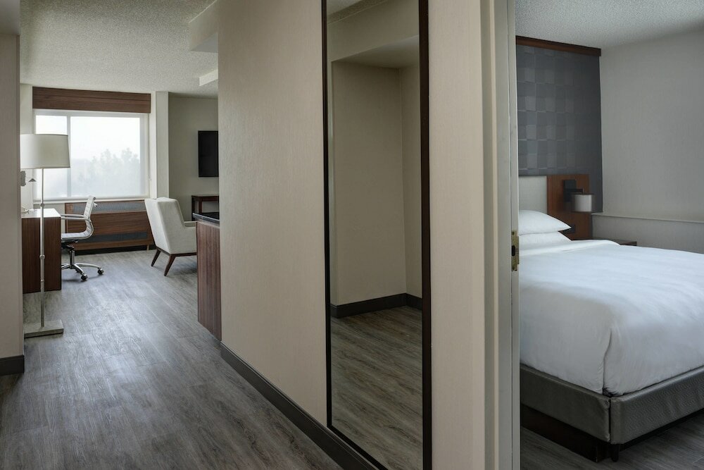 Фото Detroit Marriott Southfield