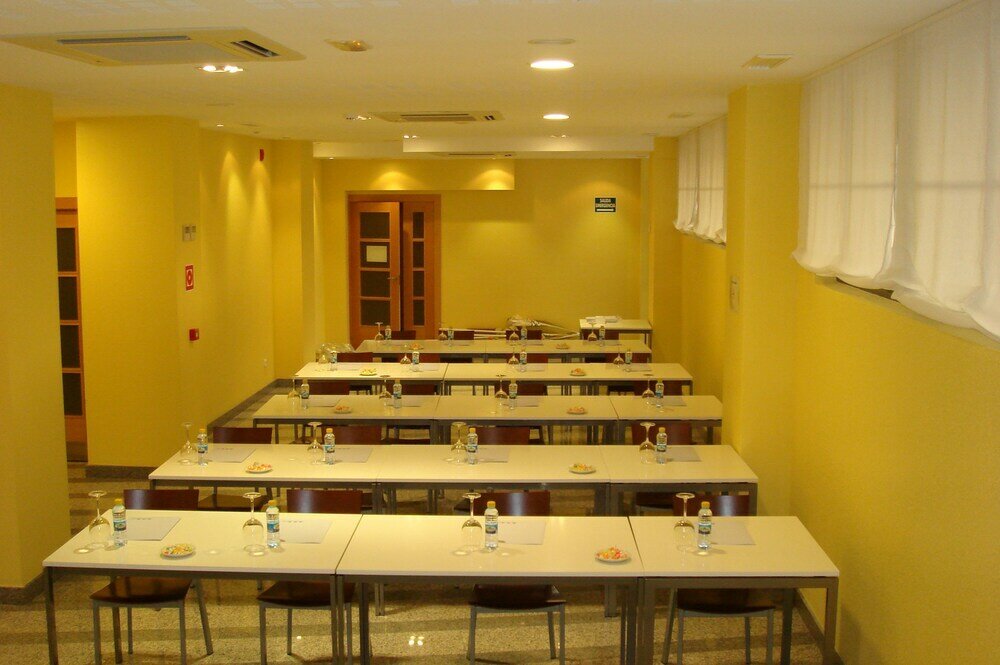 Фото Palacio Congresos