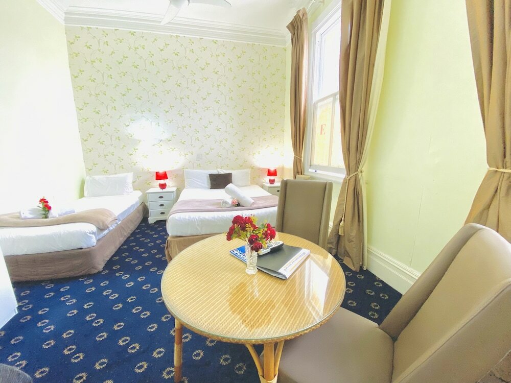 Фото The Esplanade Hotel