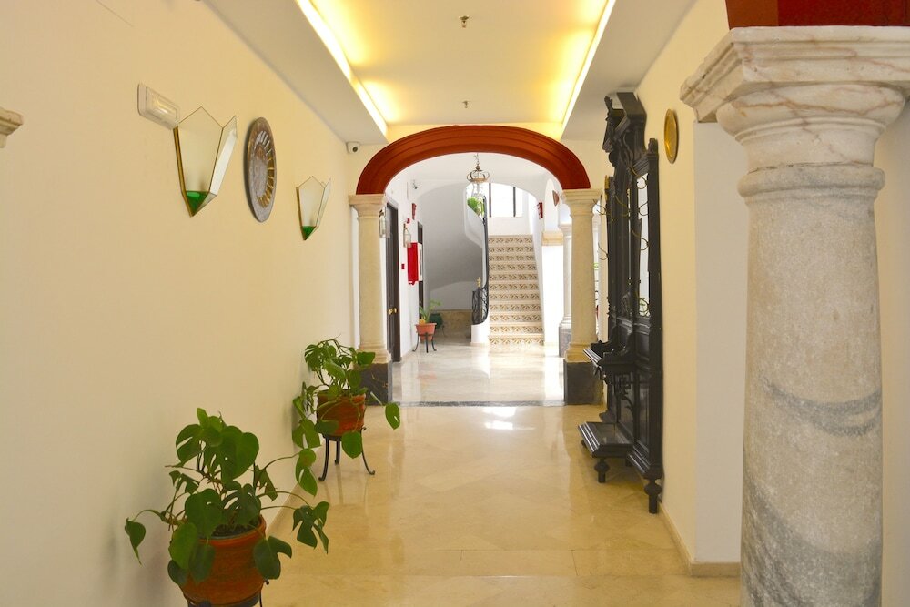 Фото Hotel Marisa