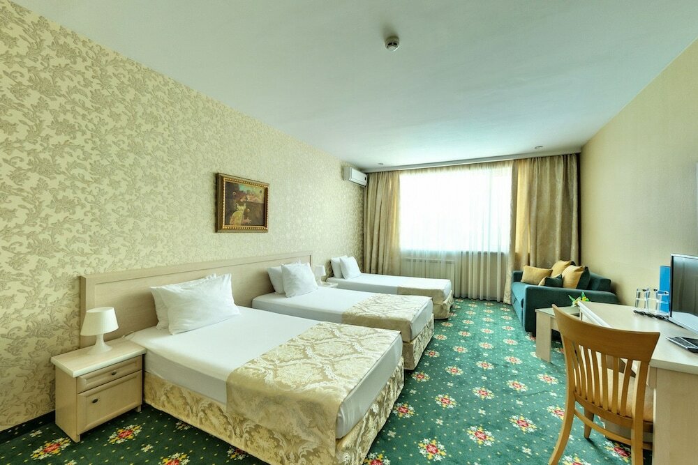 Фото Montecito Hotel