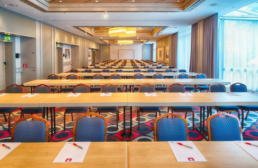 Фото Leonardo Hotel Karlsruhe