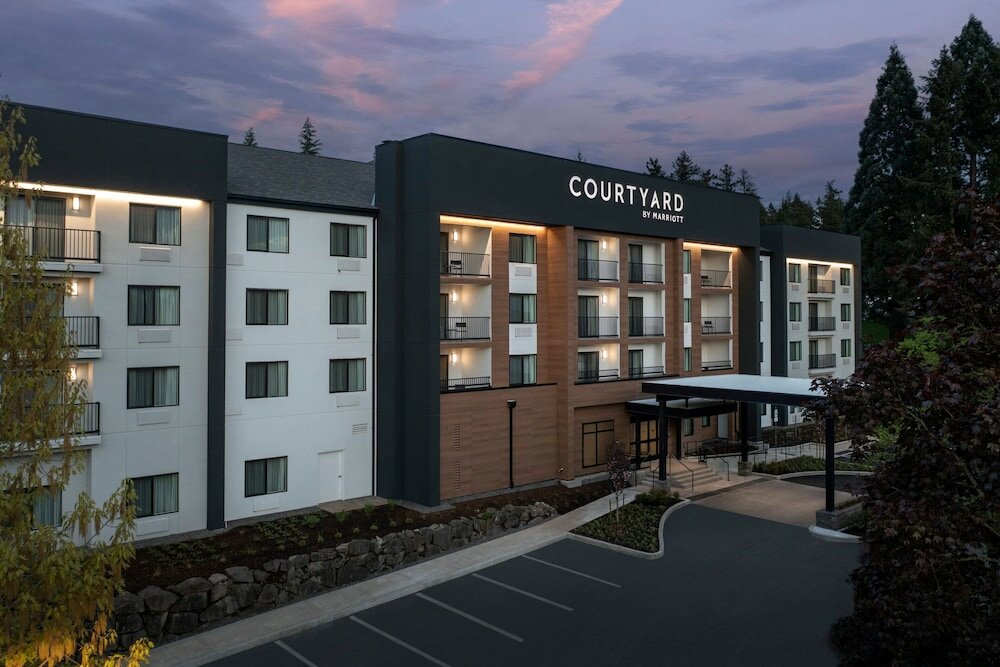 Фото Courtyard by Marriott Portland Tigard