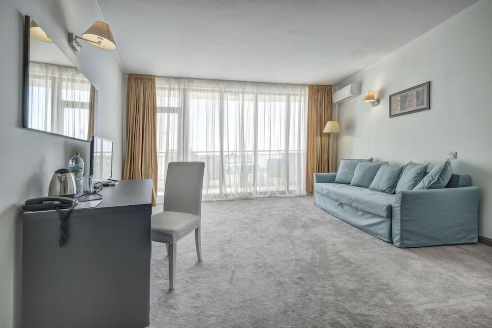 Фото Hotel Continental