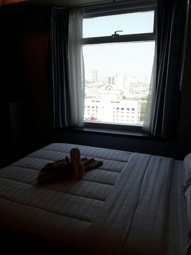 Short-term housing rental High Floor Near Petchaburi Mrt 1br, Bangkok, photo