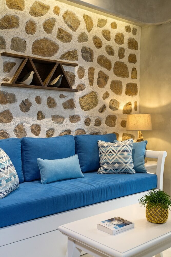 Фото Estia Boutique Apartments