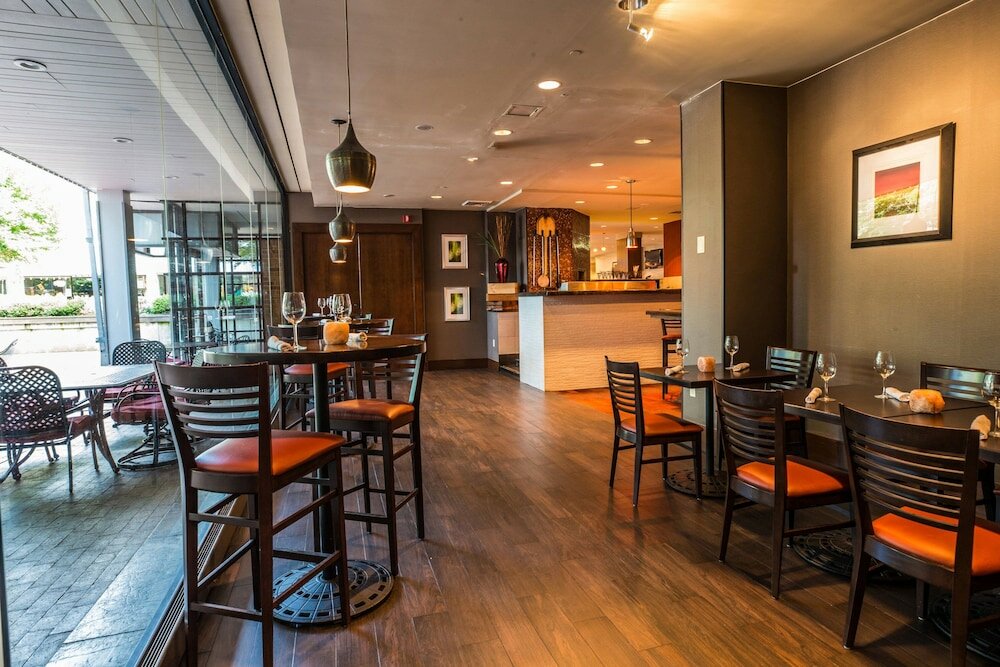 Фото Delta Hotels by Marriott Baltimore North