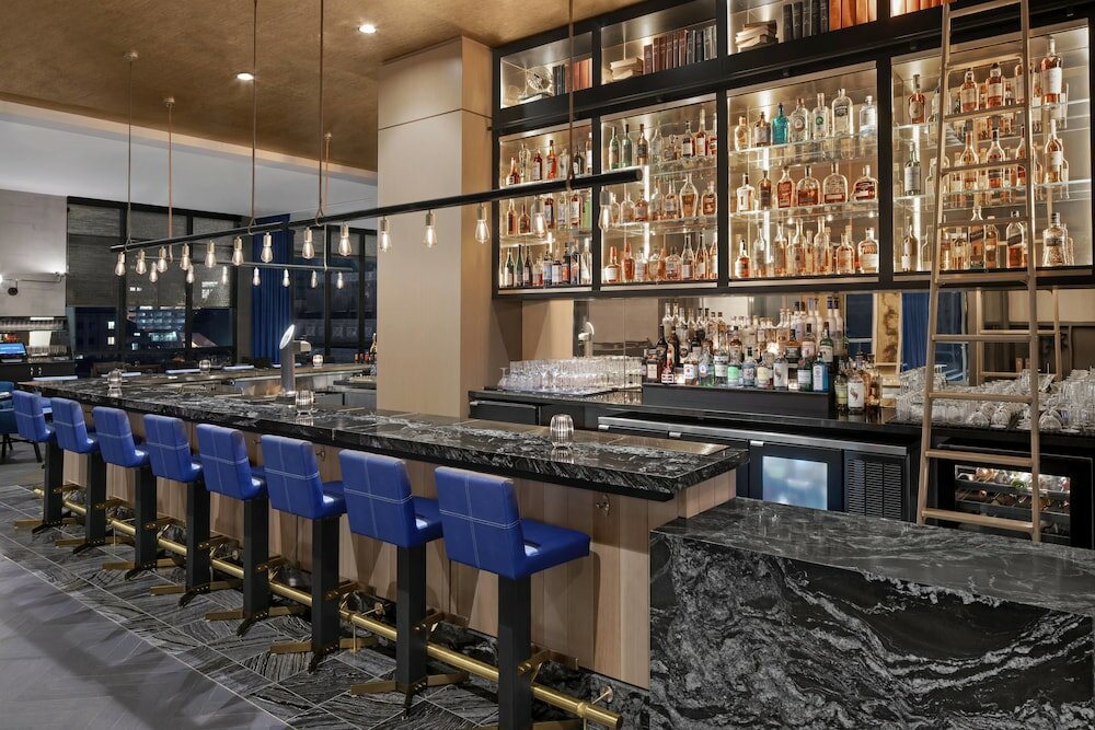 Фото The Oaklander Hotel, Autograph Collection