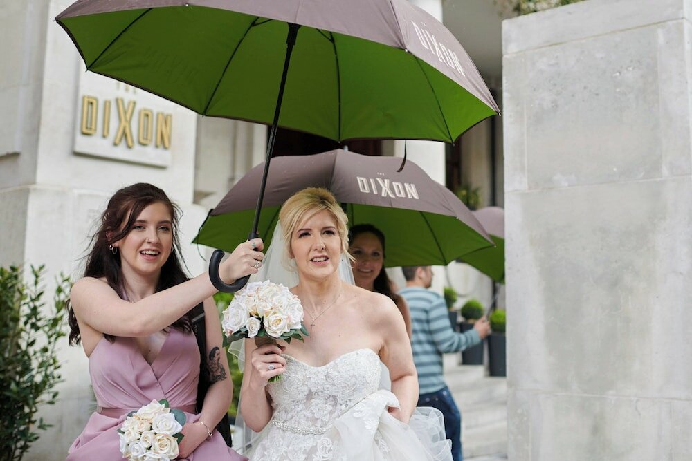 Фото The Dixon Autograph Collection