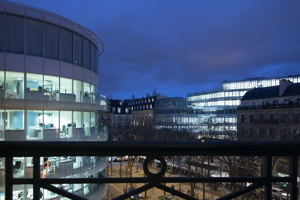 Фото отеля 3