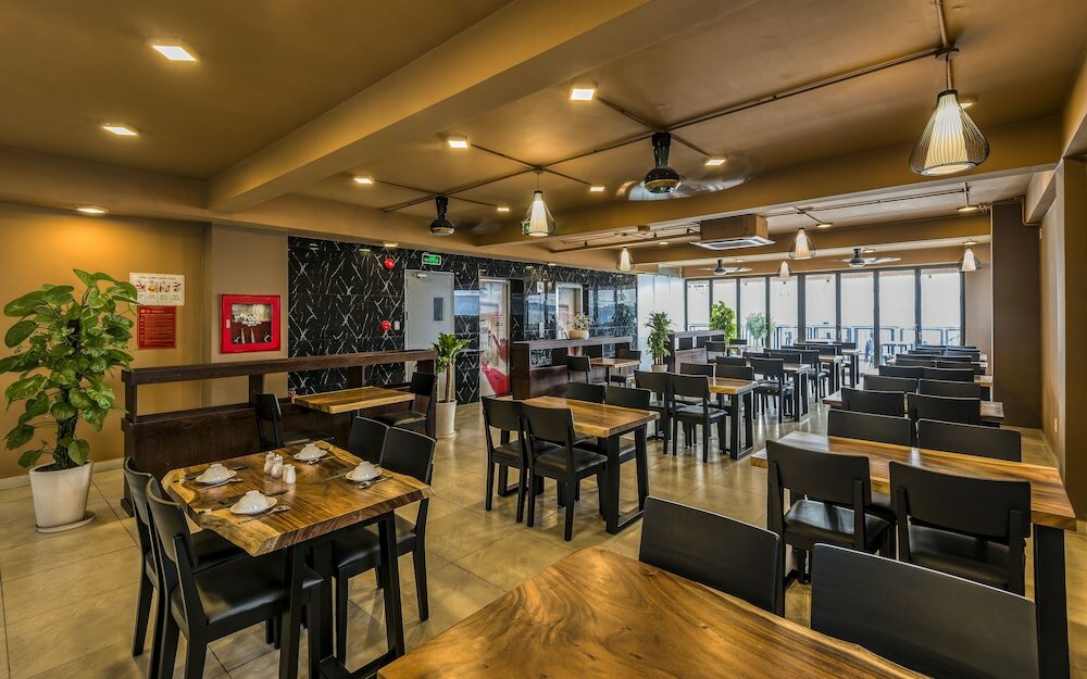 Фото Cherry Hotel and Apartment