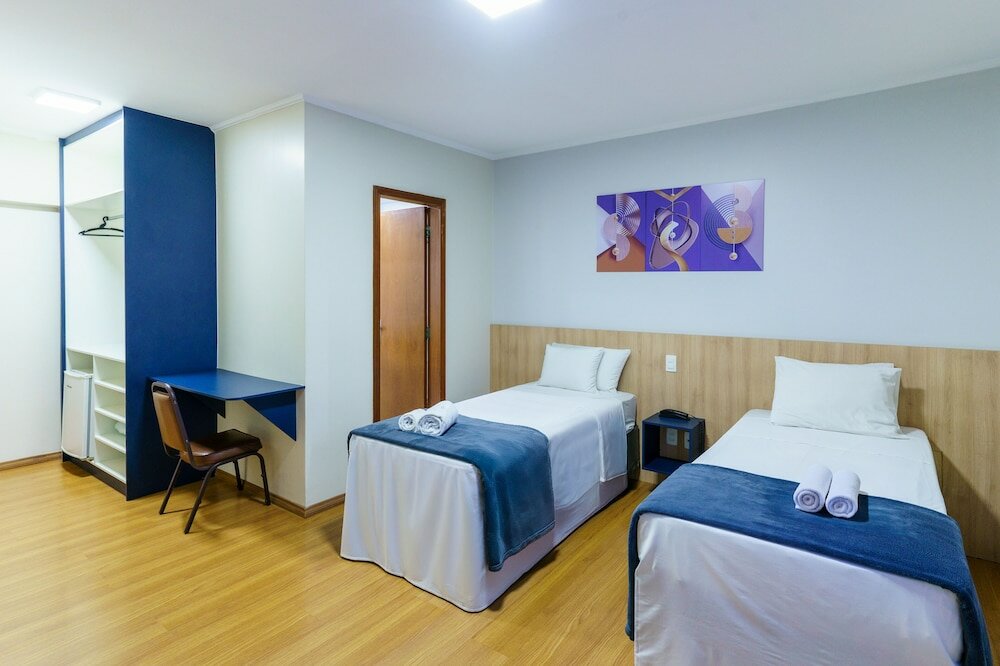 Фото Hotel Carillon