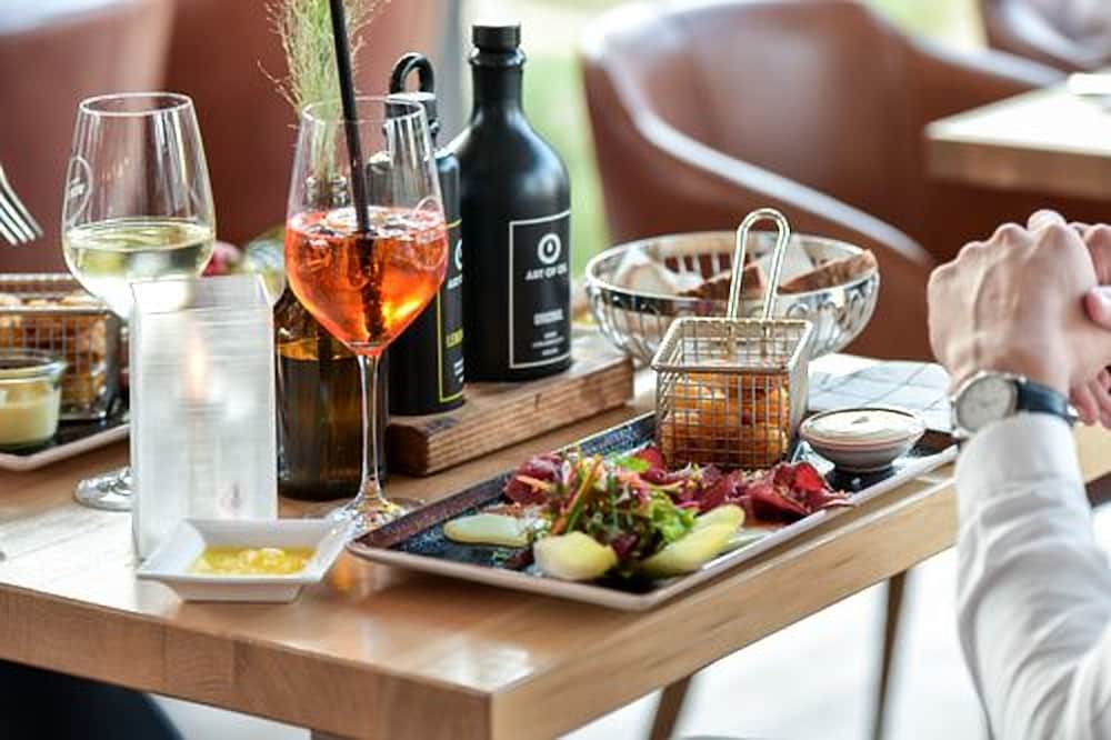 Фото Mercure Hotel Hamburg City