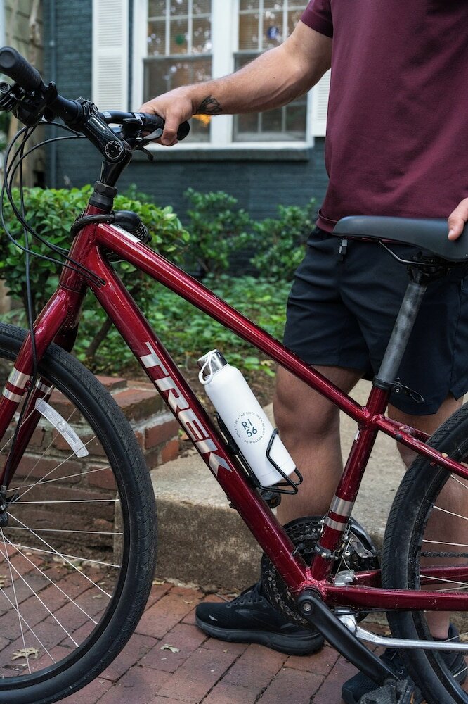 Фото The River Inn