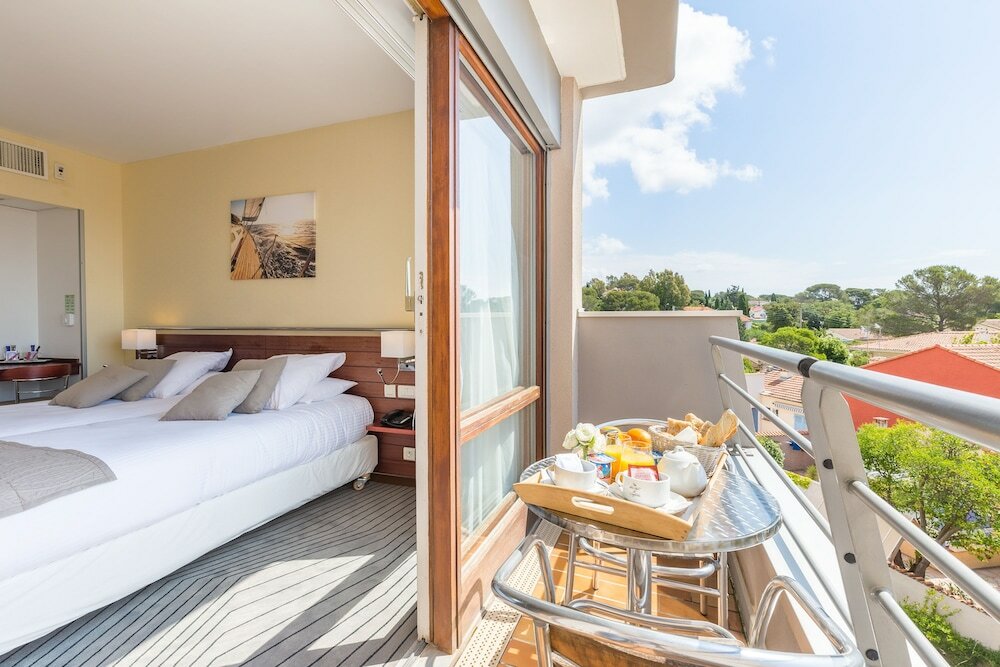 Фото Brise de Mer Hotel