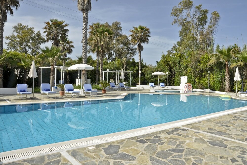 Фото Sidari Beach Hotel